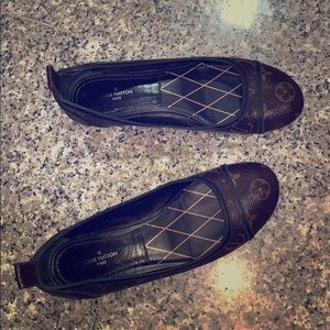 Louis Vuitton flat